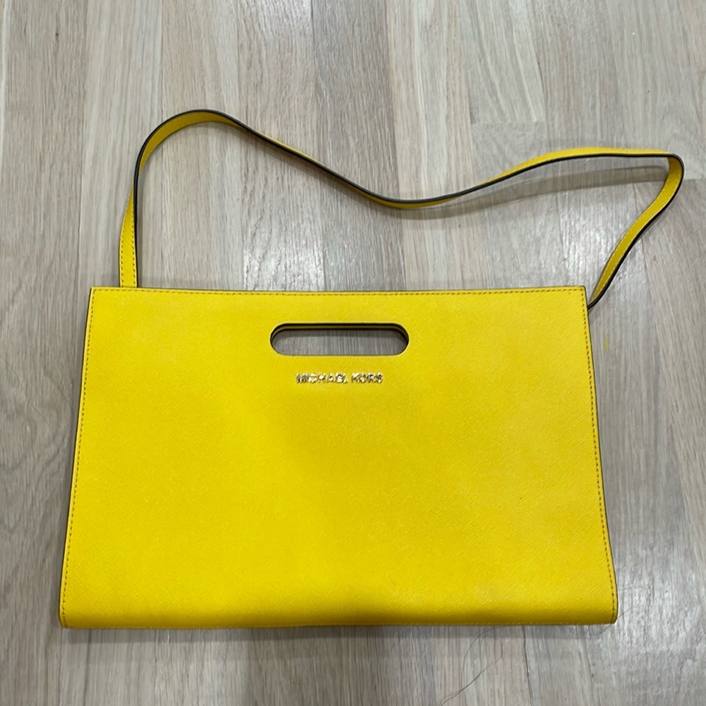 Michael kors clutch bag